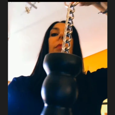 DominaSara