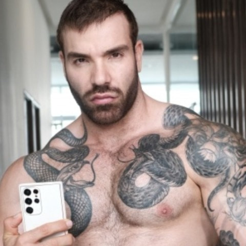 THEMAXHILTON