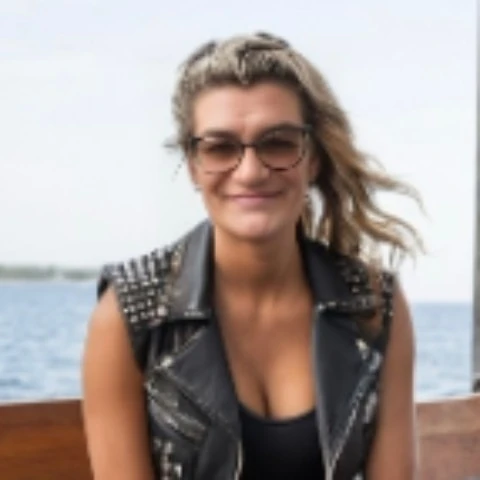 MissAllieKatz1124