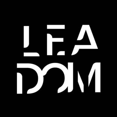 Lea_Dom