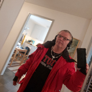 squrt6969