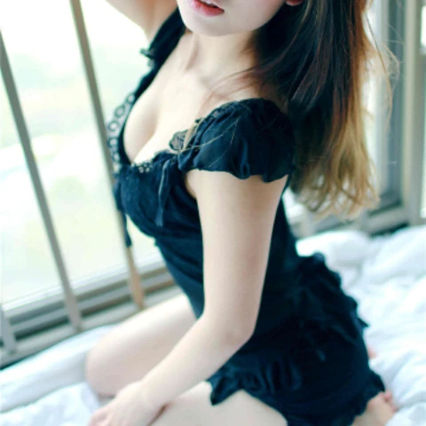 MISSANNE795