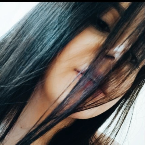 PurpleLips_