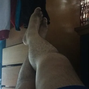 Malefeet98