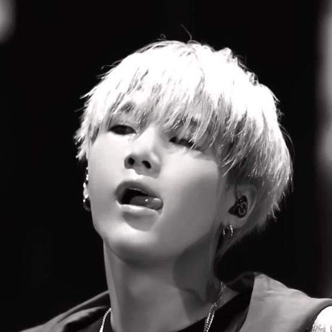 yoongiswifeyy11
