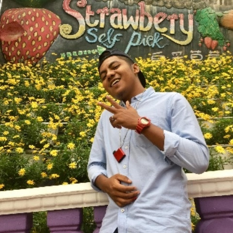 Hakim_real