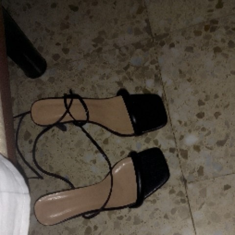 putita7962