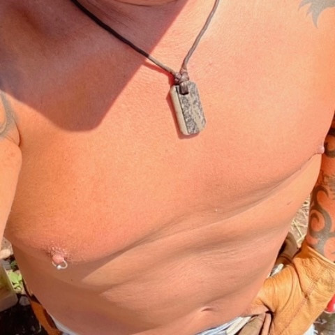 BarefootBiDaddy