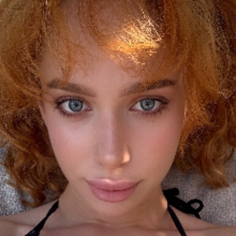 chloeziva