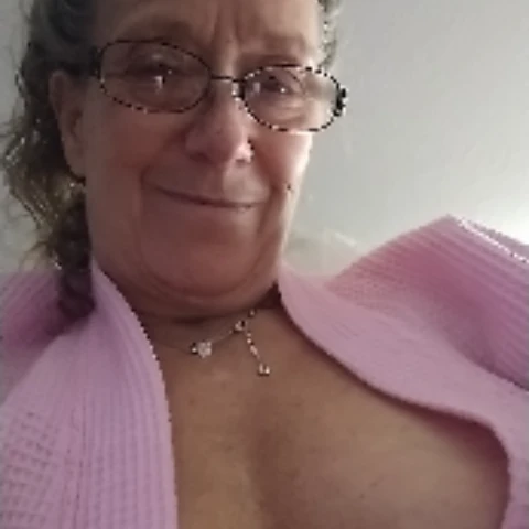 Hornycockwhore2
