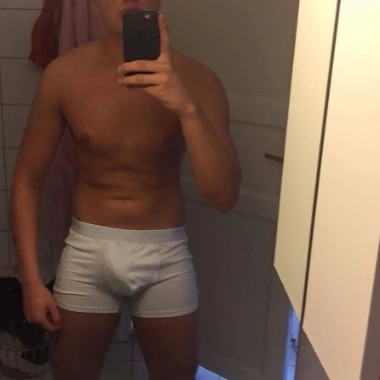 Prettyboy222
