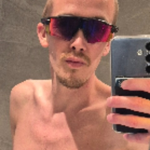 Gaytroms