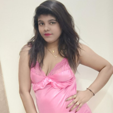 Hottest_mahiya_01