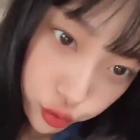 Dusjdjdisi