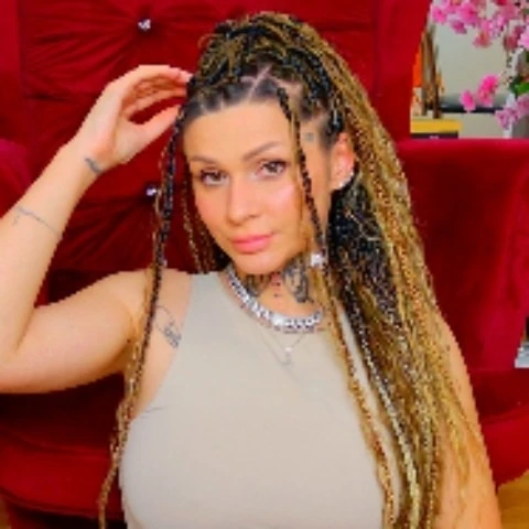 AnnaVelays