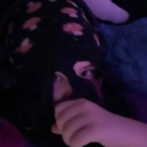 Alexhjgbjbguyjygubj