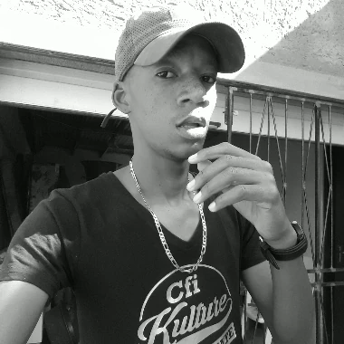 Tumelo23