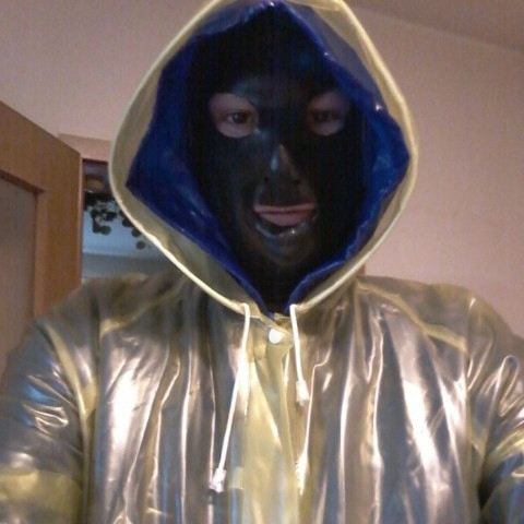 PVC-Regencapelover80