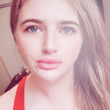 Chlobee