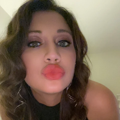 Eye_Candy69