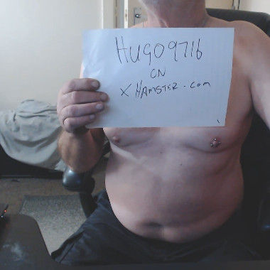 HUGO9716