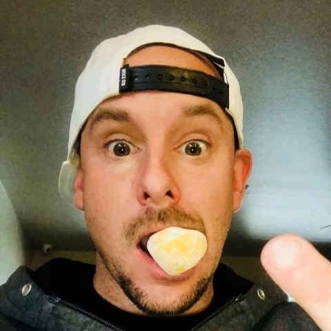Hungry-holes9