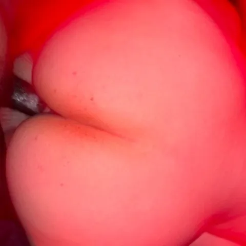twotonenivory