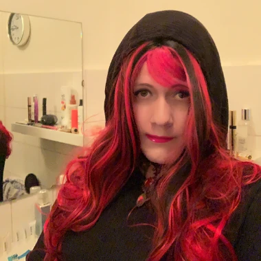 YourLadyRed