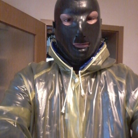 PVC-Regencapelover80