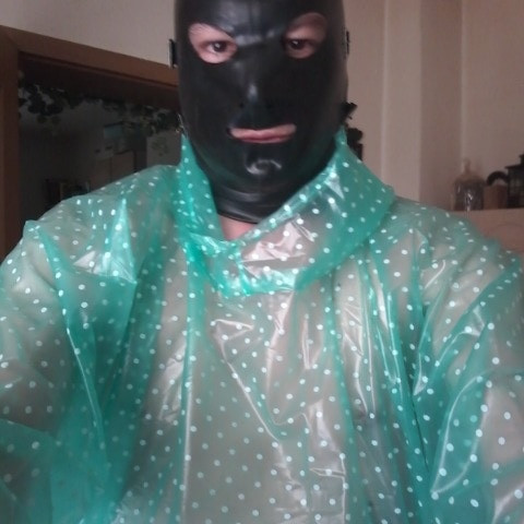 PVC-Regencapelover80