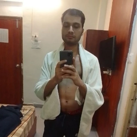 Abhimn135