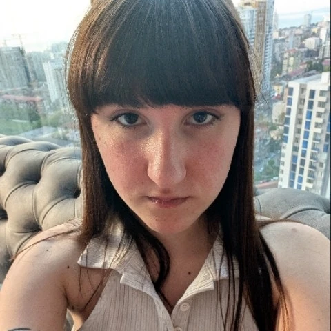 Katie Noir 