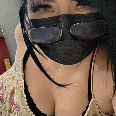 isis_loren_387