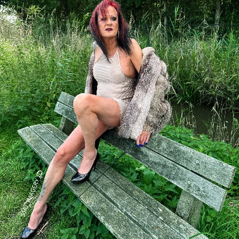 NaomiPerv