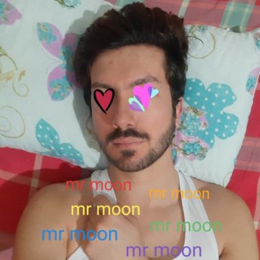 mrmoon021