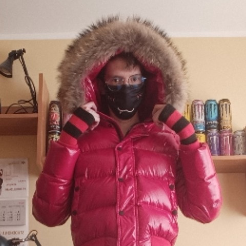 FurHoodLover_Alicia
