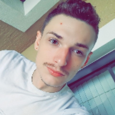 Thatprettyyboyy