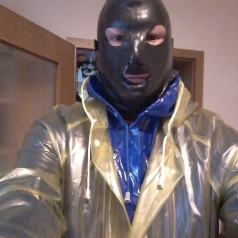 PVC-Regencapelover80