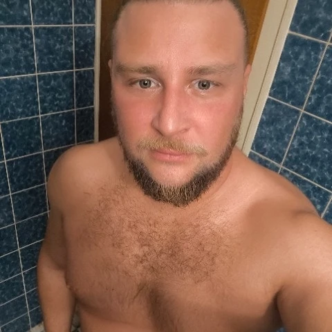 akcolt90