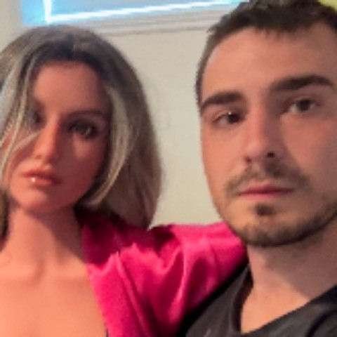 Nickandsarah69