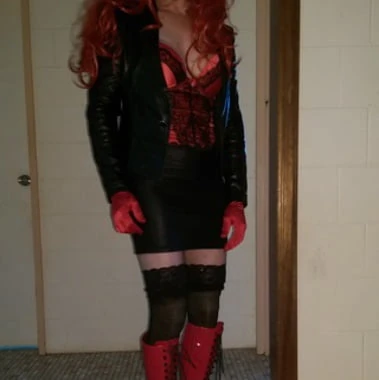 slutty_ts