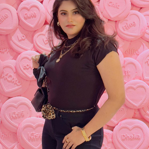 BustyPriyankaPehu