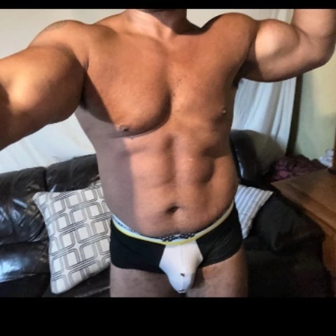 StrongP1738