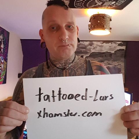 tattooed-Lars