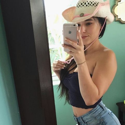 Lez_Cowgirl