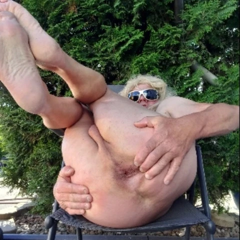 TS-SLUTY