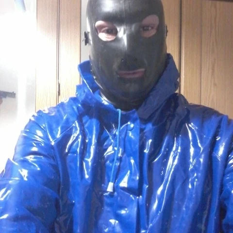PVC-Regencapelover80