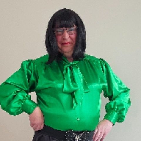 PussybowTracey2700