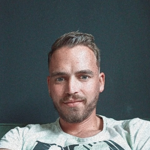 Niek28