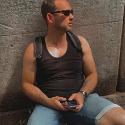 Lonelydaddy89